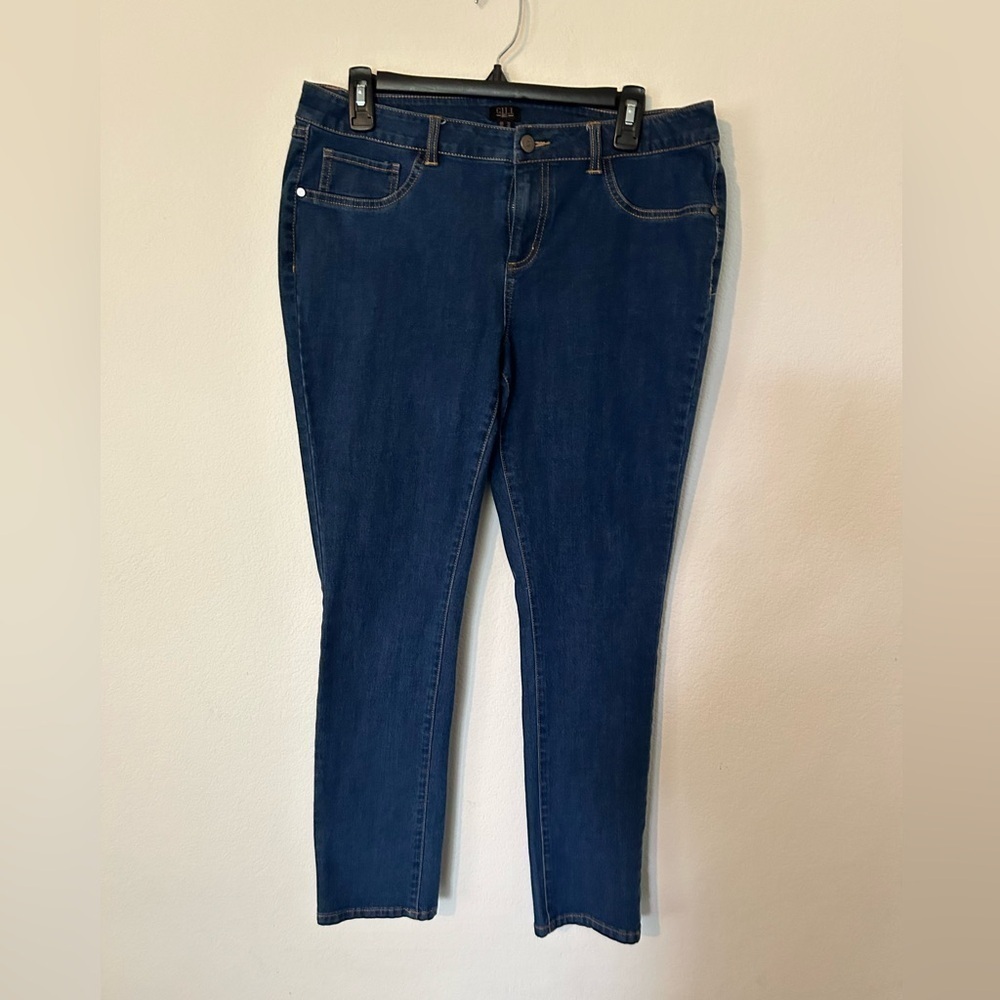 GILLI Ladies Size 12 NWOT Denim Jeggings